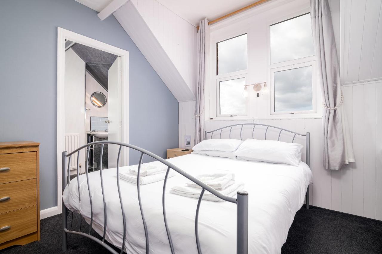 Blencathra Hotel Whitby Bagian luar foto
