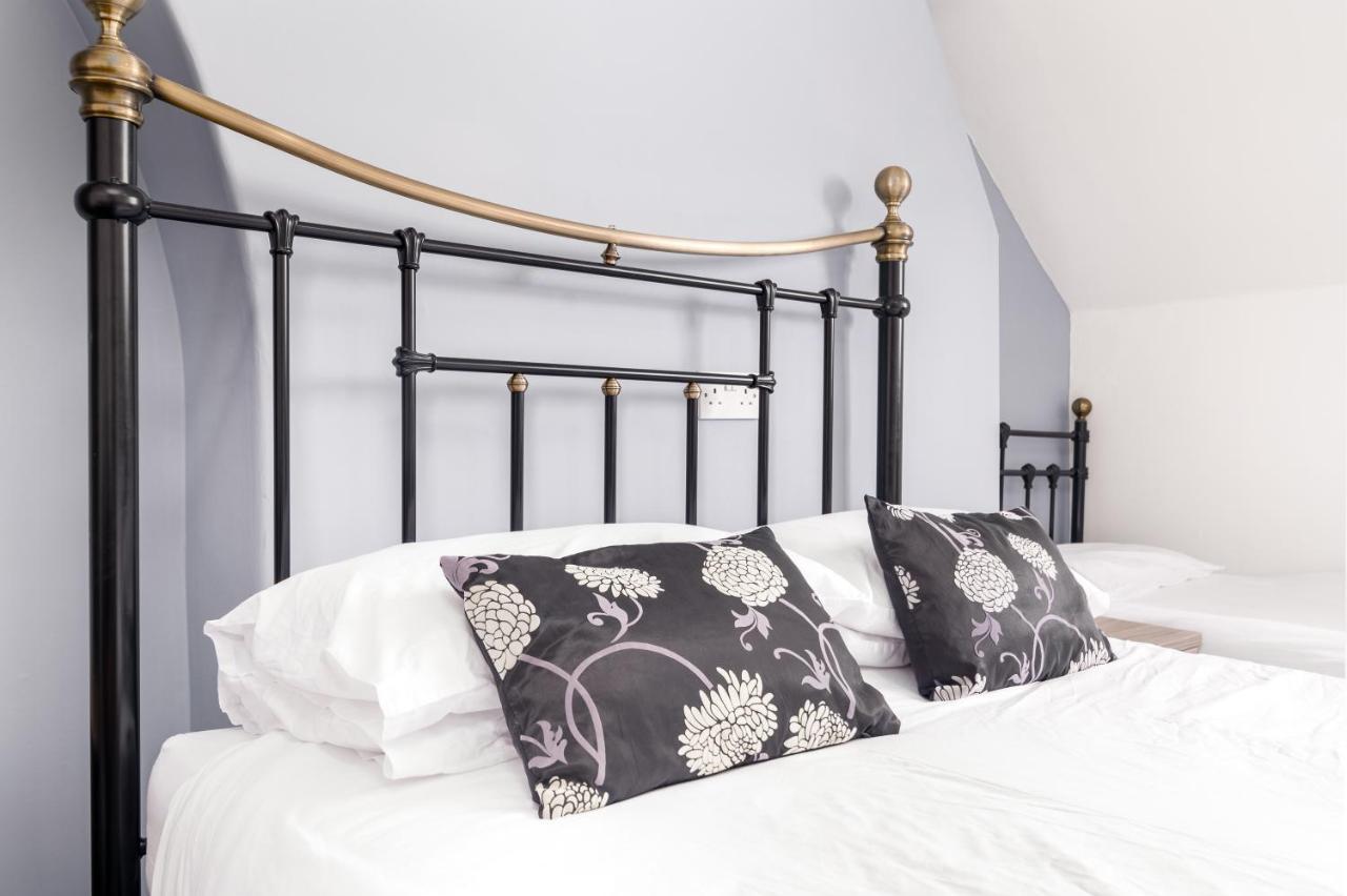 Blencathra Hotel Whitby Bagian luar foto