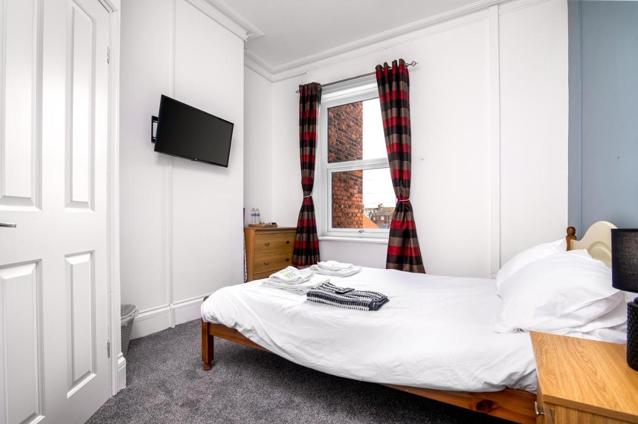 Blencathra Hotel Whitby Bagian luar foto